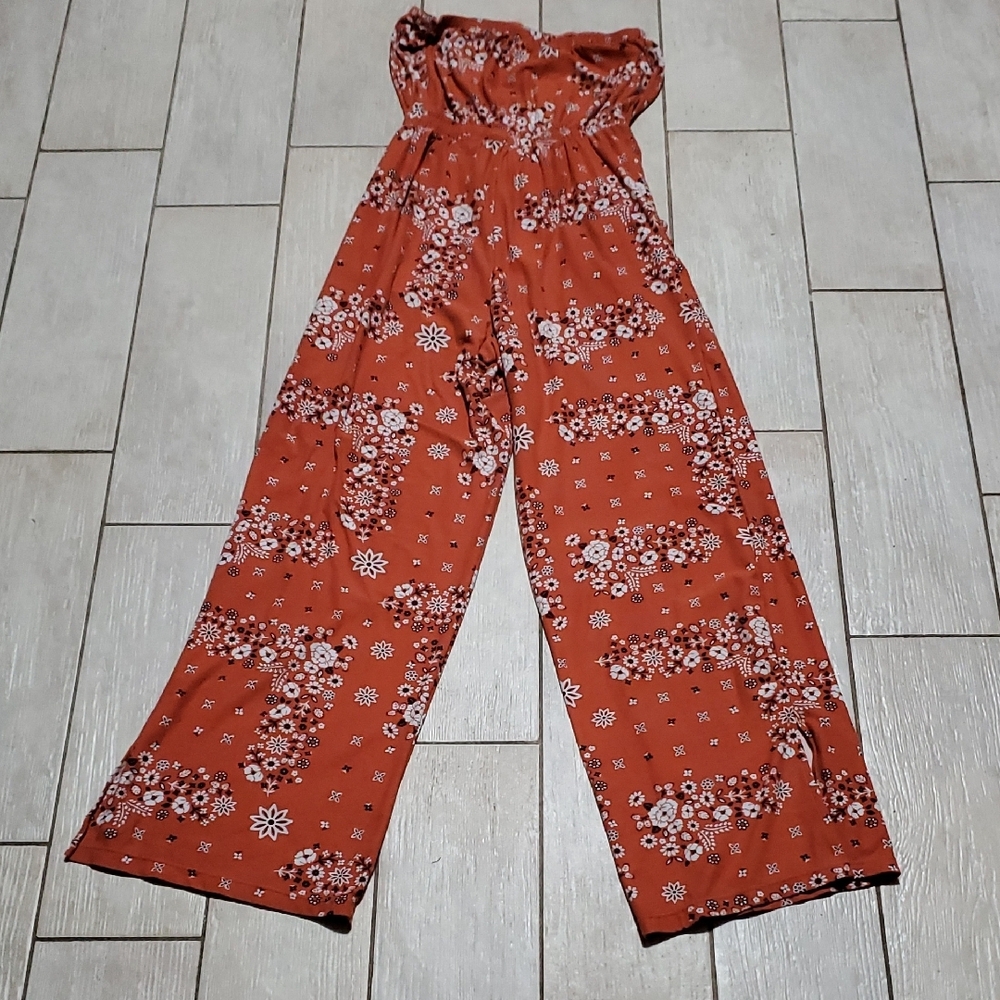 No Boundaries Jumpsuit - Women's S, Rust with Floral Design, Sleeveless - Picture 3 of 3